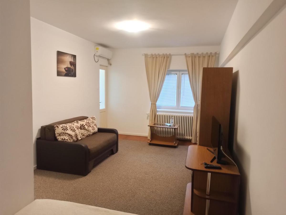Inner Circle Studio Bukarest Exteriör bild