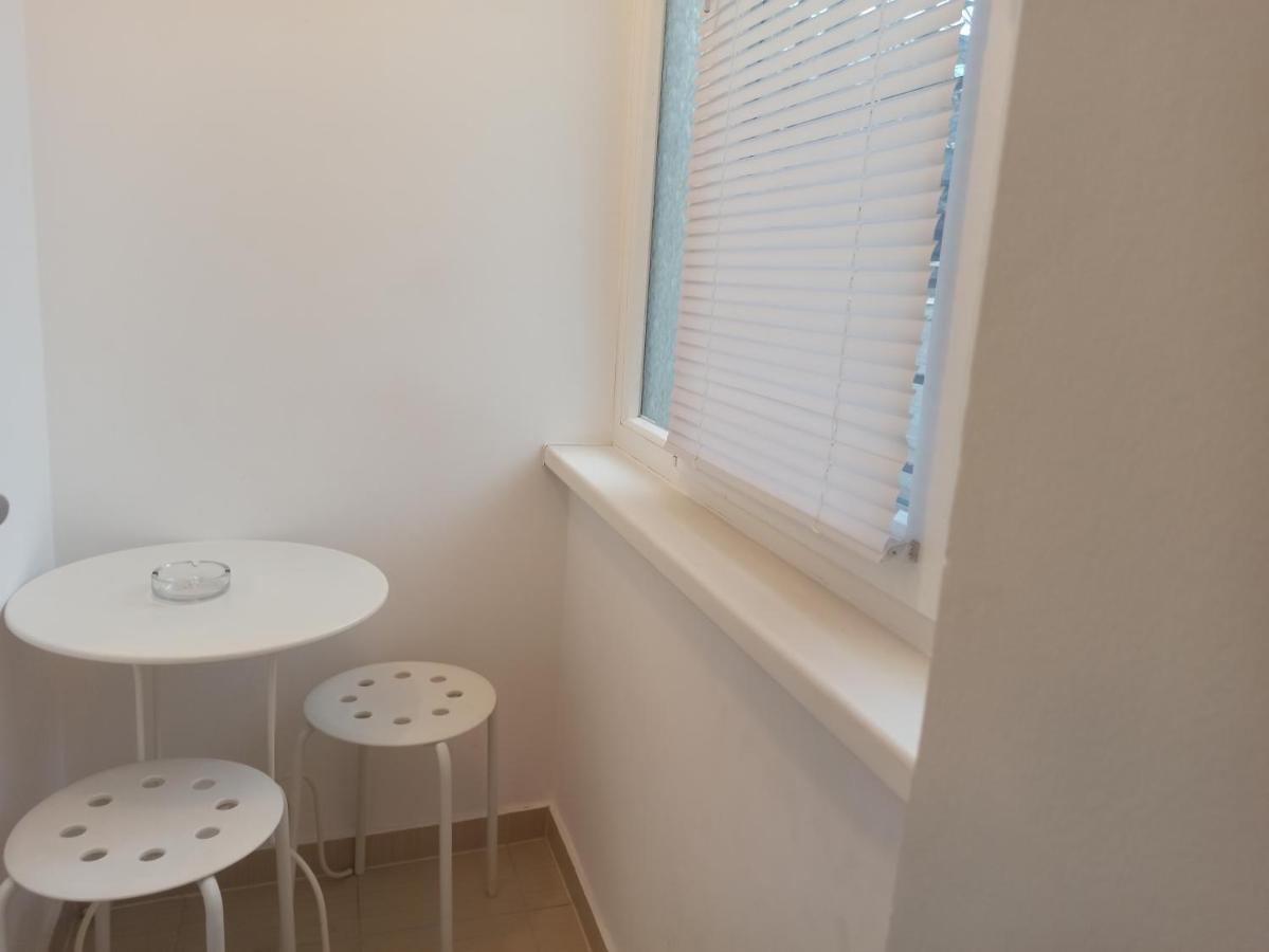 Inner Circle Studio Bukarest Exteriör bild