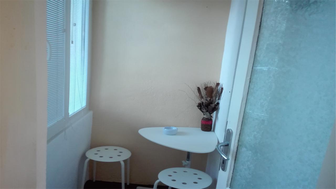 Inner Circle Studio Bukarest Exteriör bild
